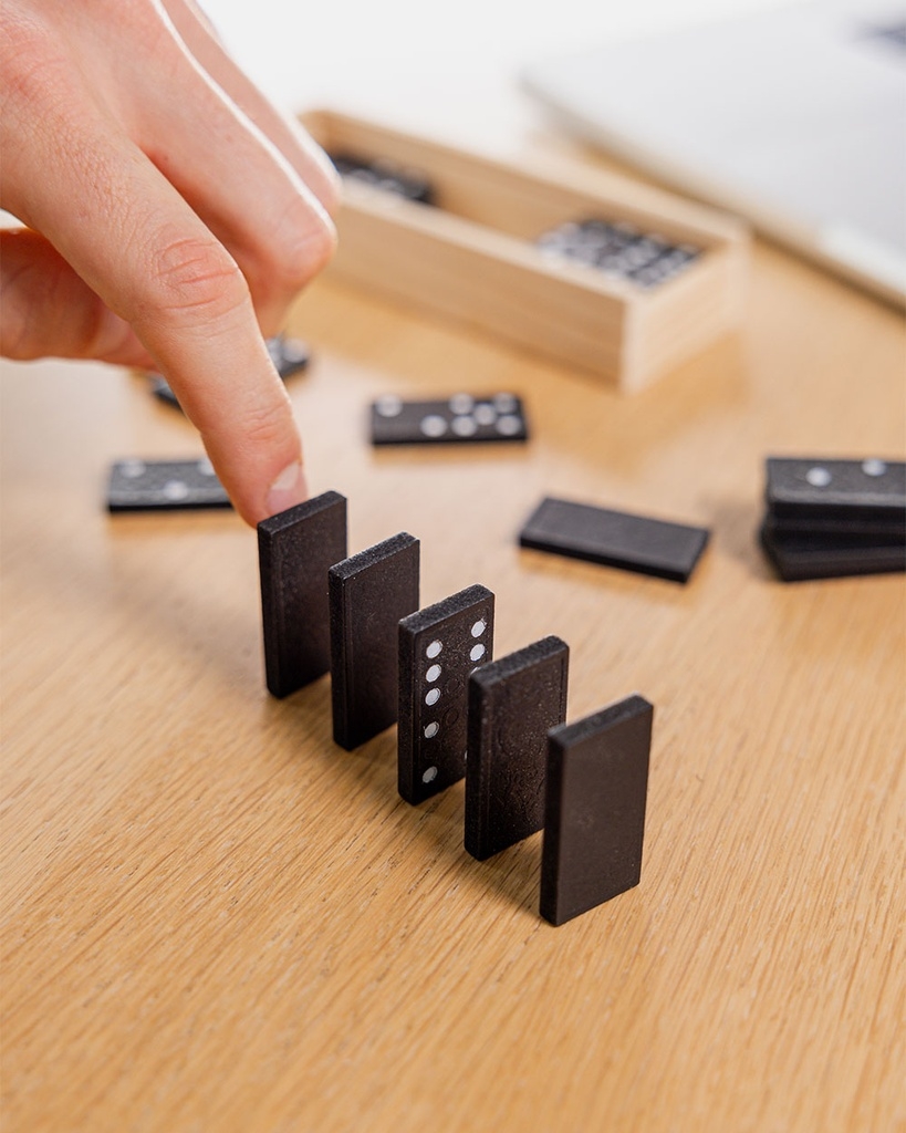 Domino Game