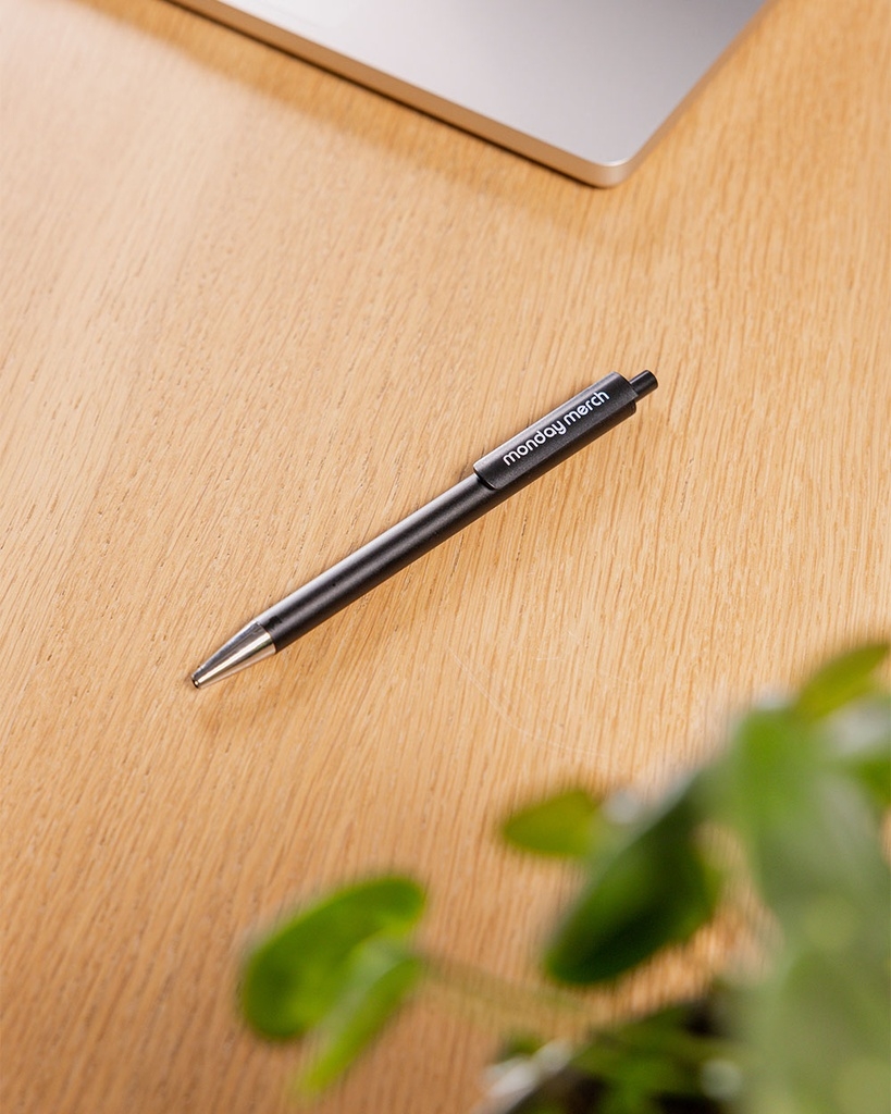 Sleek Pen