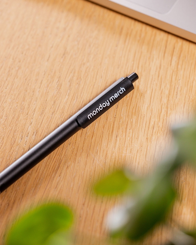 Sleek Pen