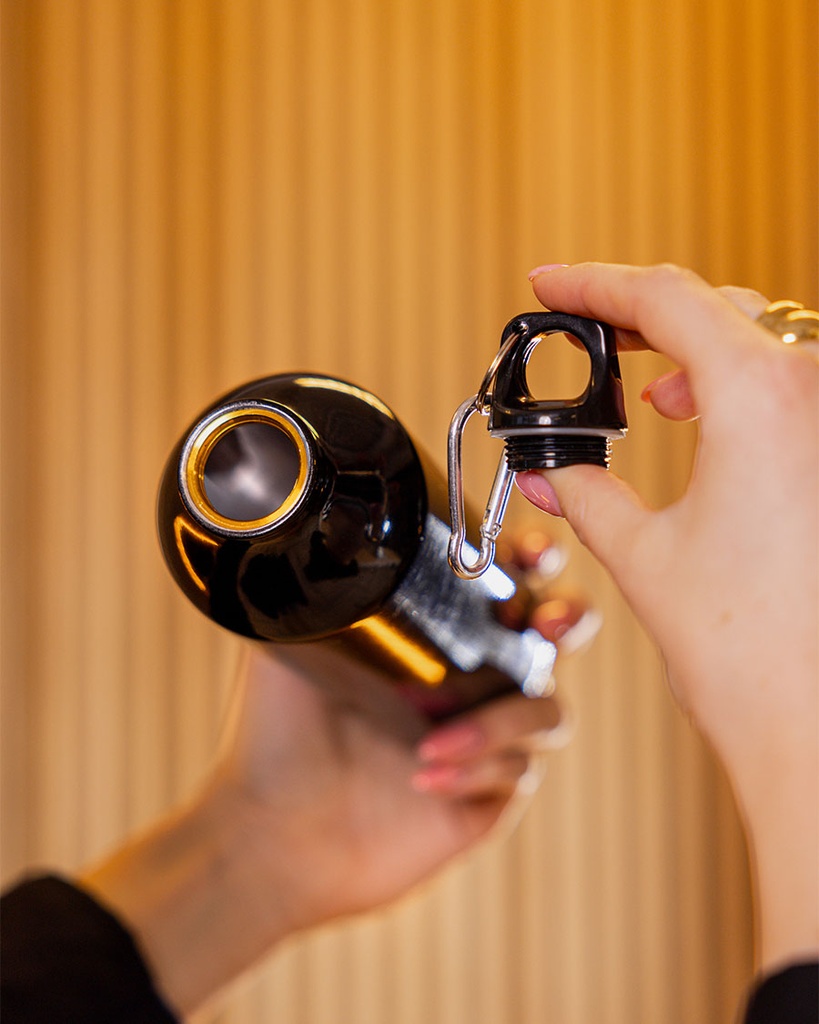 Sports Bottle · 750ml