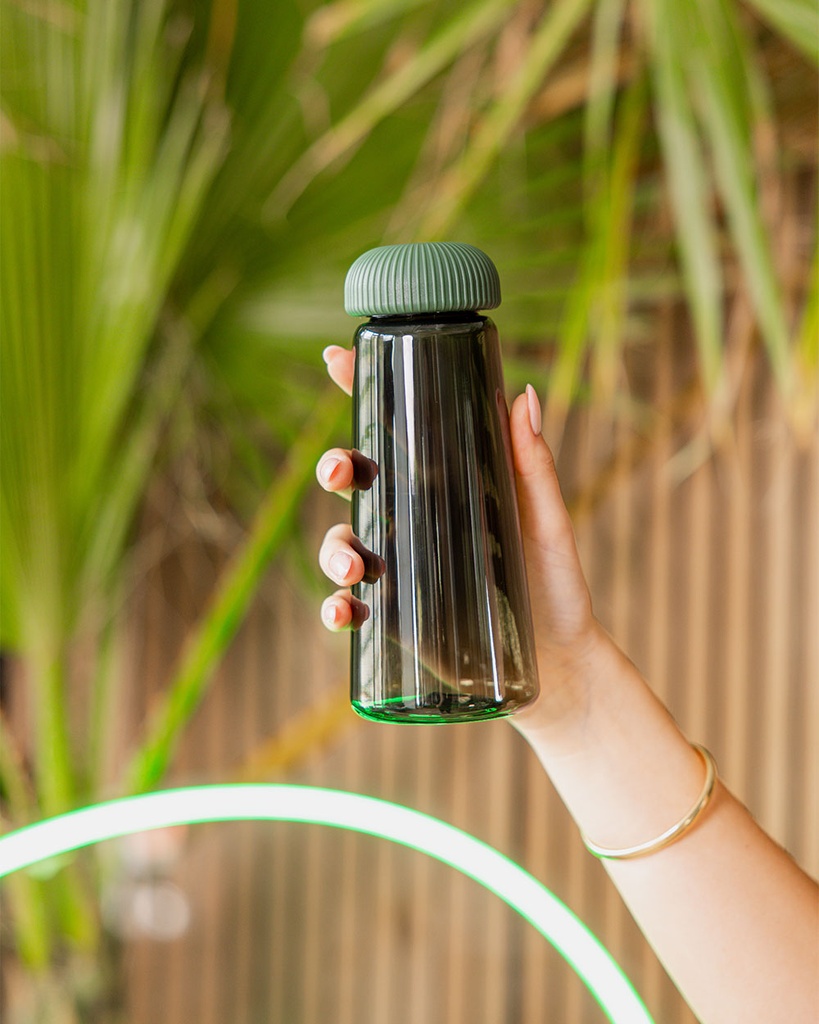 Contemporary Bottle · 575 ml