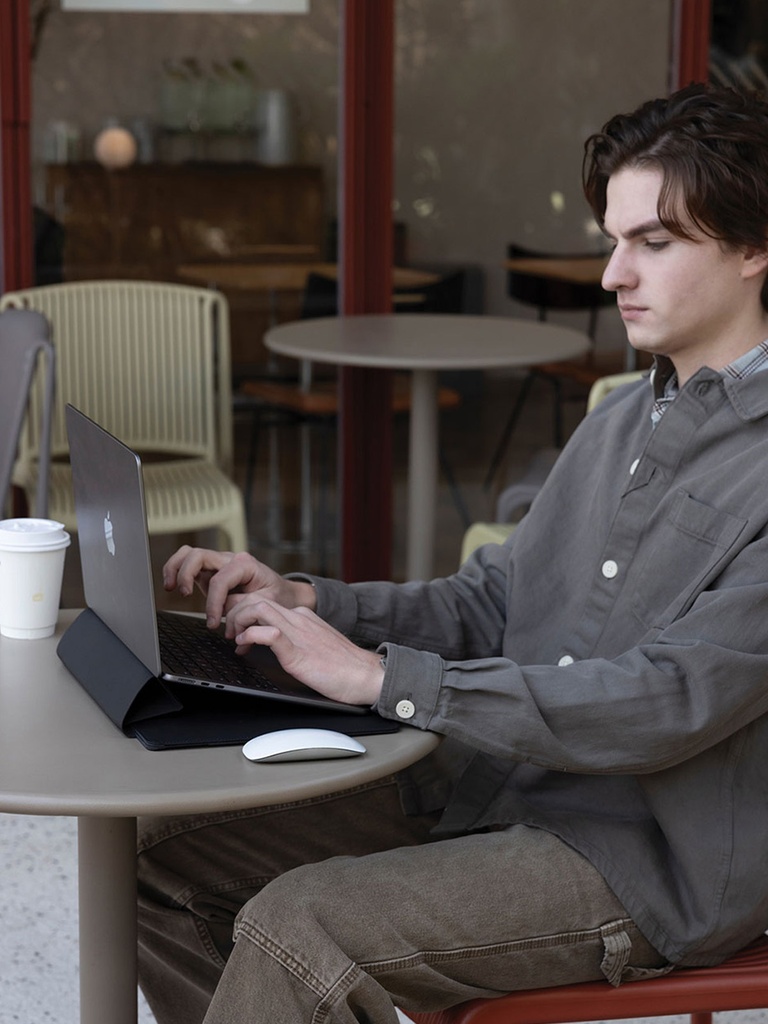 Mobile Office Sleeve 14"