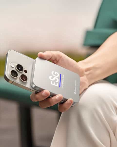 Magnetic 5000 mAh Wireless Powerbank